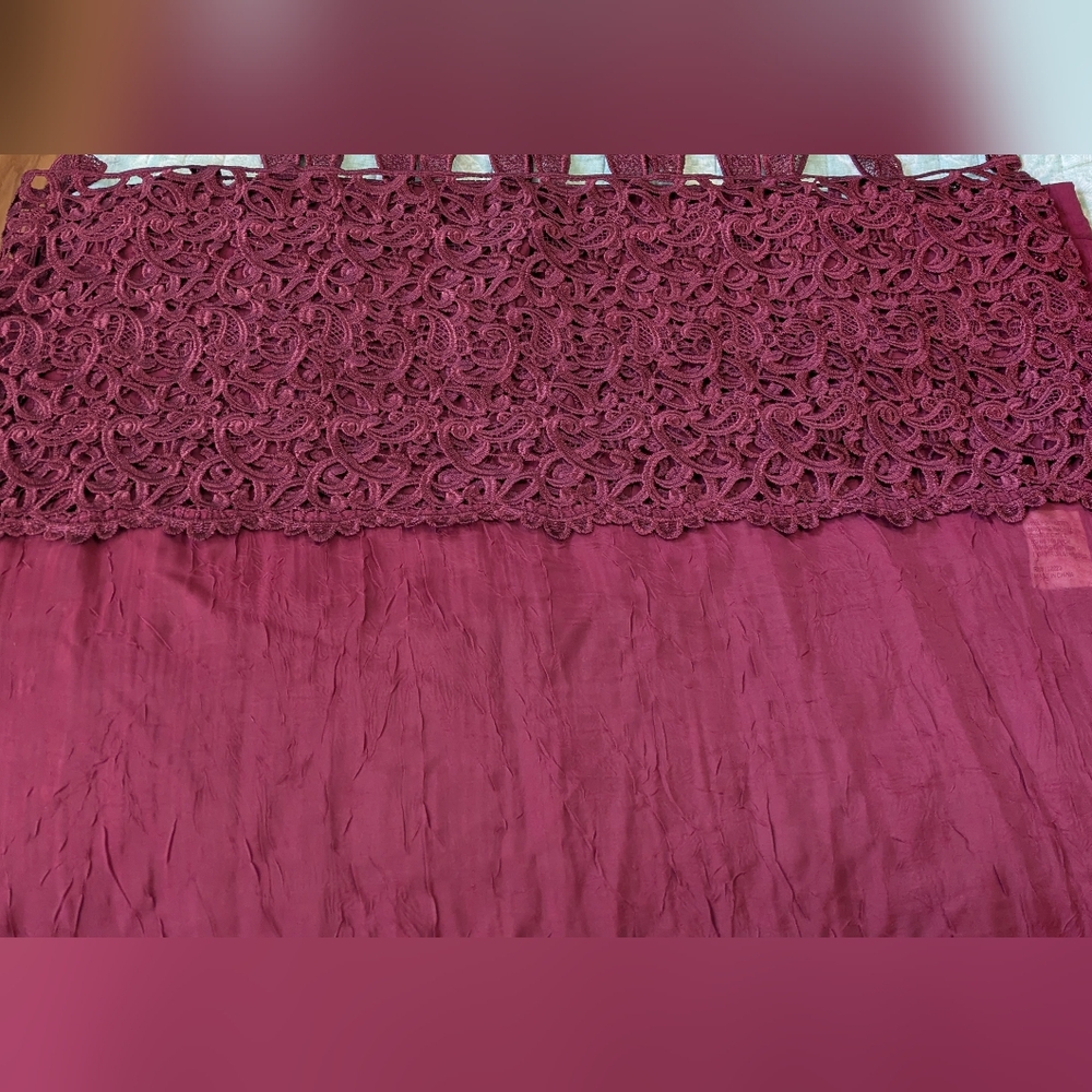 Burgundy Curtain With Gorgeous Lace Details. 2 Panels 83x50 each. - Picture 7 of 9